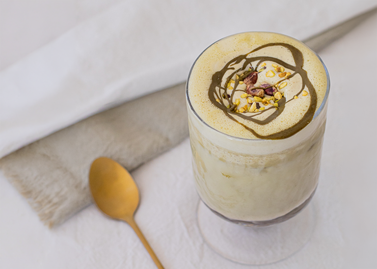 Latte pistache